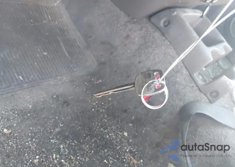 1998 Toyota Tacoma z USA, uszkodzony, nr VIN 4TAVL52NXWZ048530